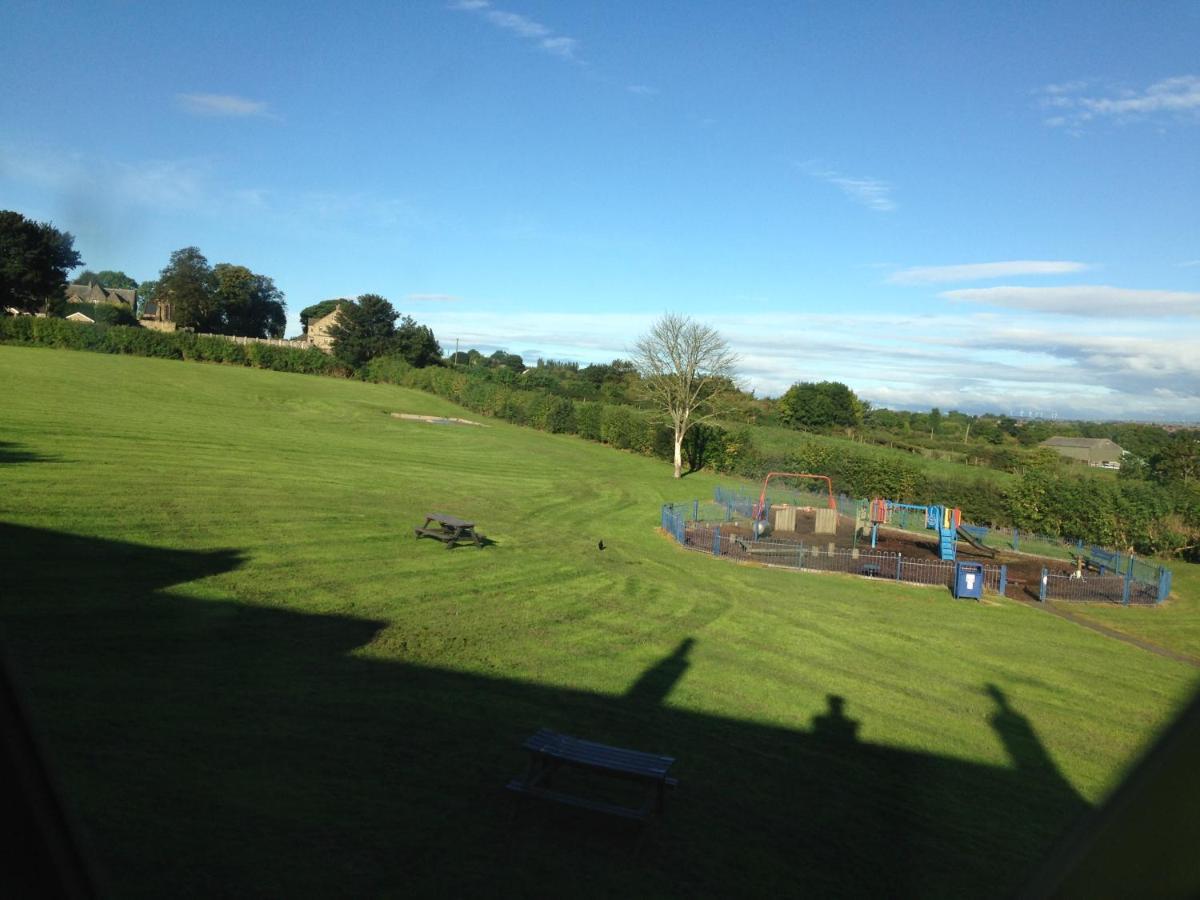 Park View Cottage Liversedge Extérieur photo