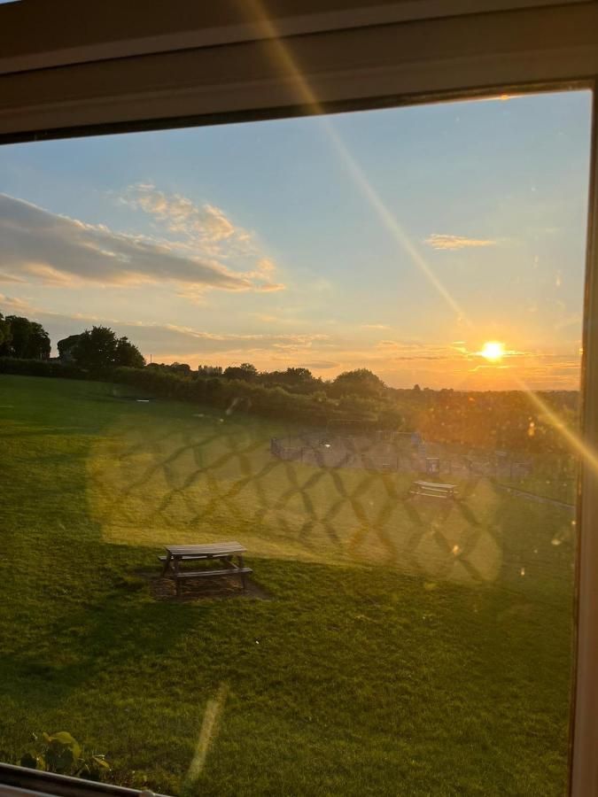 Park View Cottage Liversedge Extérieur photo
