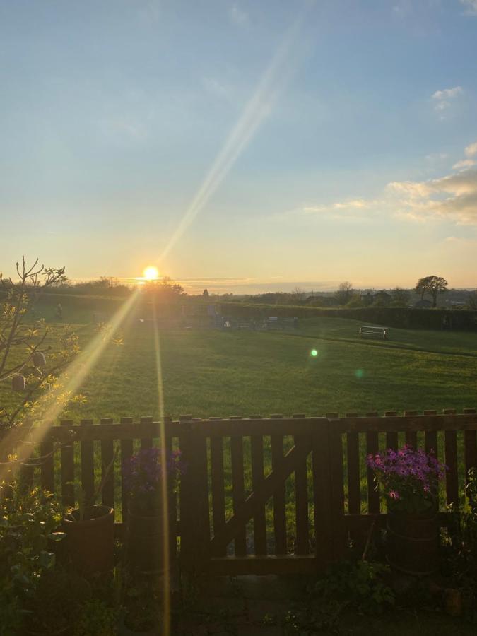 Park View Cottage Liversedge Extérieur photo